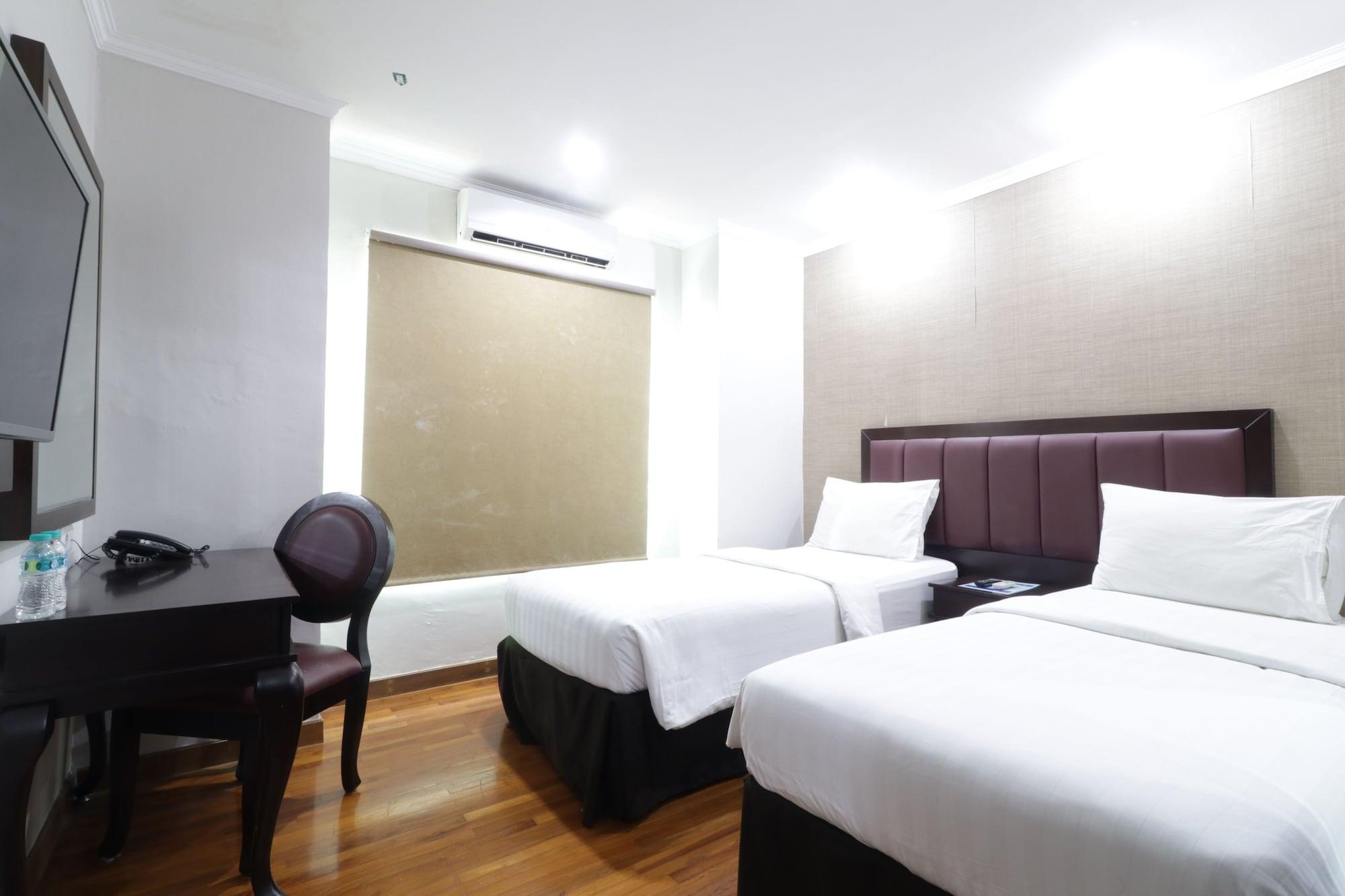 P Hotel Jacarta Exterior foto