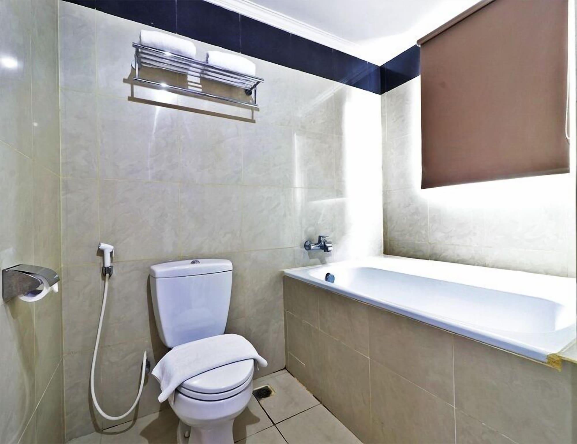 P Hotel Jacarta Exterior foto