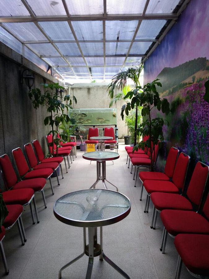 P Hotel Jacarta Exterior foto